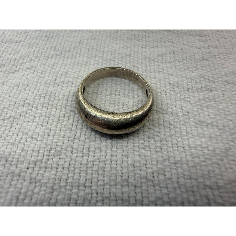 Vintage 925 Sterling Silver Domed Textured / Stardust Wedding Band Ring Size 6.5